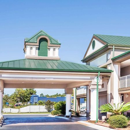 Super 8 By Wyndham Marianna Hotel Exterior foto